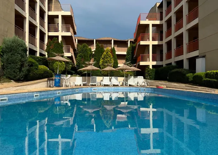 Skyline Синеморец