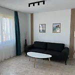 דירה Skyline סינמורץ