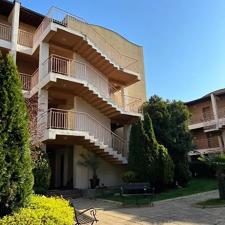 Skyline Apartmán *