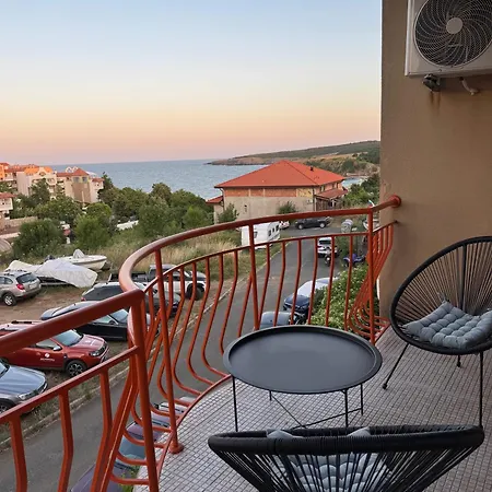 Διαμέρισμα Skyline Sinemoretz