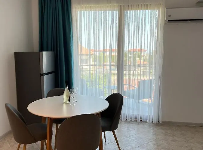 Apartment Skyline *