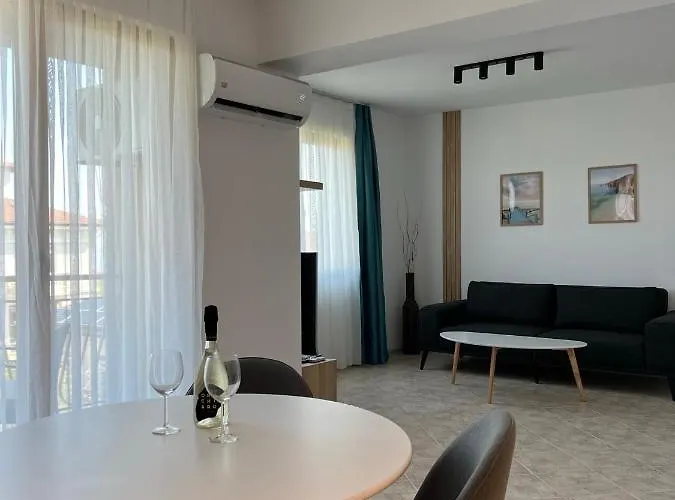 Apartment Skyline *