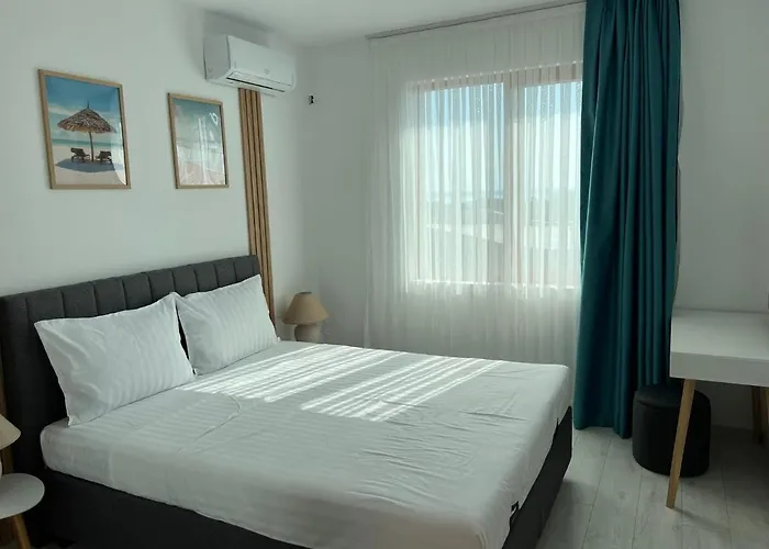 Skyline Apartment